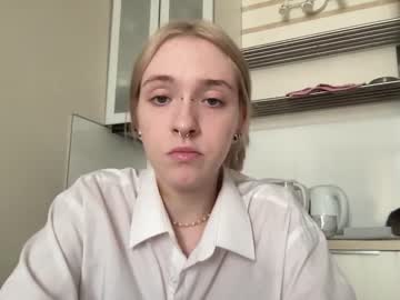 girl
        crystallluna cam image #1398825
