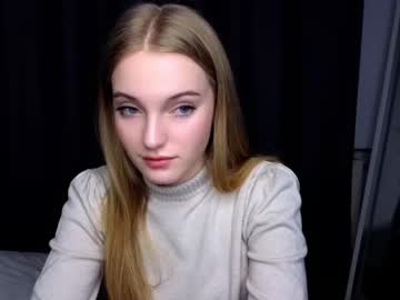 girl
        i_lovecandies cam image #2218981