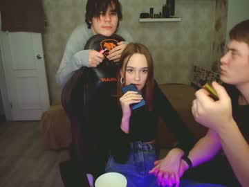 couple
        ofcblesssex342 cam image #199680