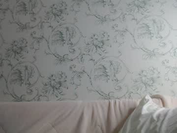 girl
        effsweet cam image #1640249
