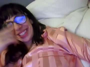 girl
        abc1234567891011213 cam image #1695623