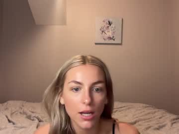 girl
        summerlovingg cam image #2786666