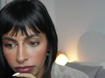 girl
        kaligray10 cam image #4495342