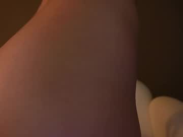 girl
        chadianiram cam image #4505260