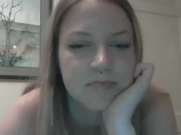 girl
        molly_witha_chancexo cam image #1148963