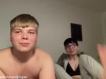 couple Close-up Pussy Web Cam Girls with nickandjasper