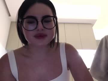 girl
        playnofuckinggames cam image #735809