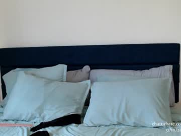 girl
        chloewildd cam image #3585558