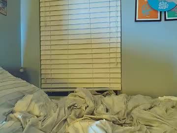 girl
        lovelilaxox cam image #3443554