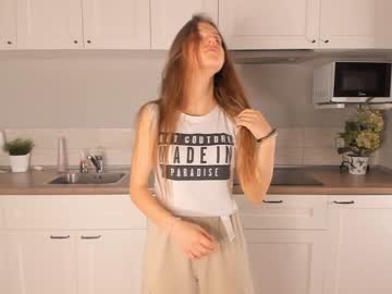 girl
        aubriananorris cam image #1985664