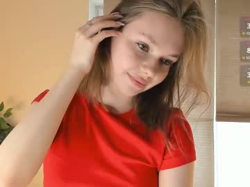 girl
        earlenedaughtrey cam image #4468154