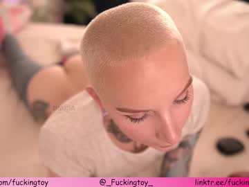 girl
        fuckingtoy_ cam image #1504897