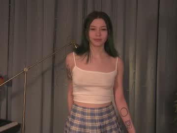 girl
        kina_ka cam image #3861328