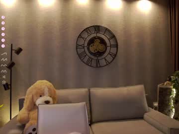 girl
        karrin cam image #2005550