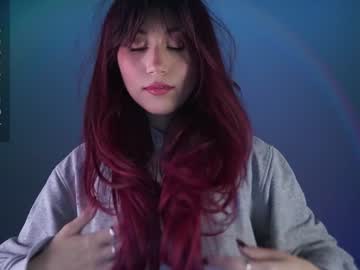 girl
        greeny_mat cam image #3713927