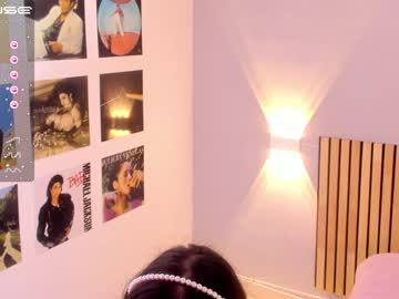 girl
        little_effy18 cam image #688824