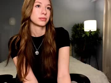 girl
        katy_gimler cam image #3922664