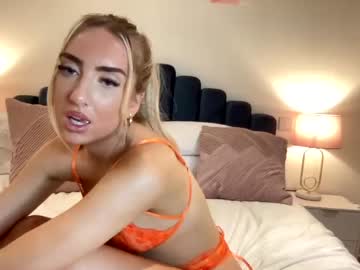 girl Close-up Pussy Web Cam Girls with babysofiaxox