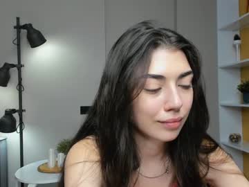 girl
        zarahamblett cam image #2395775