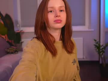 girl
        toxl cam image #4451666