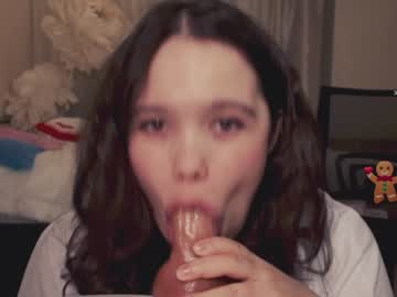 girl
        chery_lady22 cam image #2303768