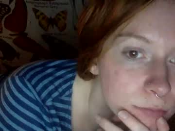 girl
        robinblackly cam image #281948