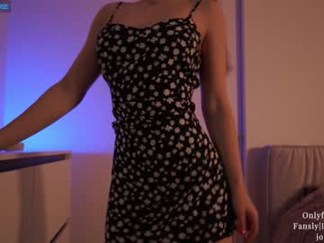 girl
        ms_seductive cam image #1037173
