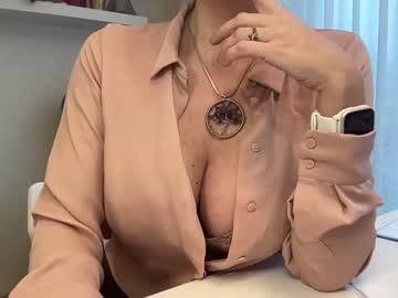 girl
        naturalsuperblondie cam image #2270876