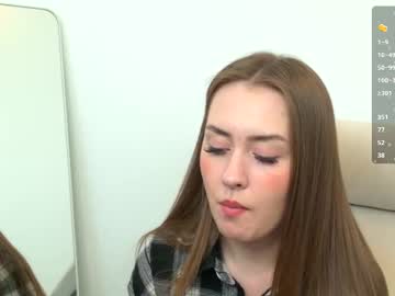 girl
        ariana_candell cam image #4416170