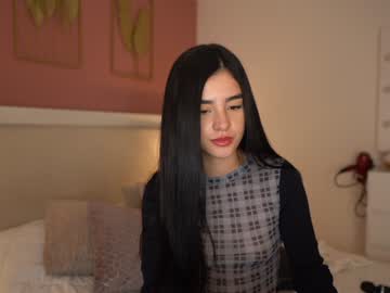 girl
        winona__ cam image #3453040