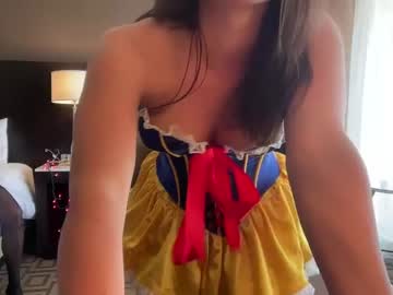 girl
        sexybacon_ cam image #2693942