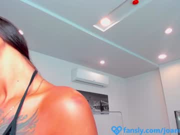 girl
        joanna_bailess cam image #1131109