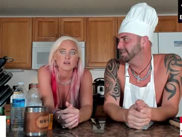 couple
        whaaaaaaaat cam image #885646