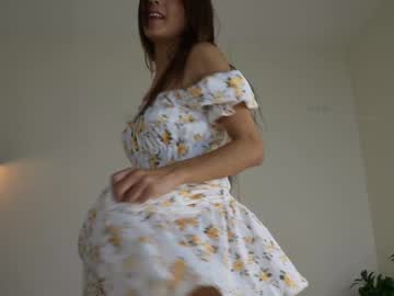 girl
        shena_nomy cam image #2918320