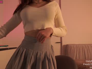 girl
        ms_seductive cam image #879041