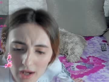 girl
        freyabyrne cam image #3707926