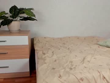 girl
        islanaomi cam image #1857027
