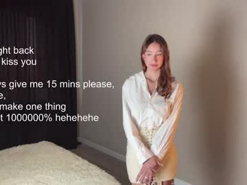 girl
        vive_sweetie cam image #3494520