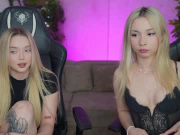 couple
        anabel054 cam image #4490957