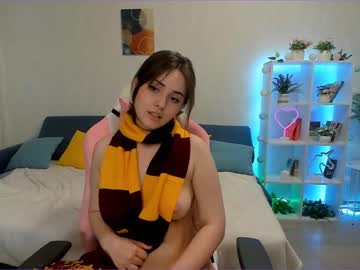 girl
        sunshine_alexa cam image #1040541