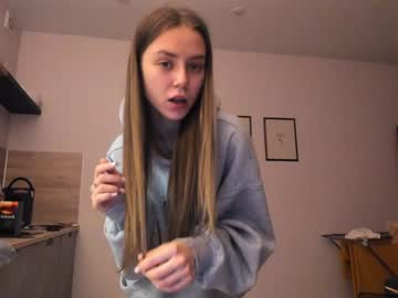 girl
        tasty_valery cam image #3839756
