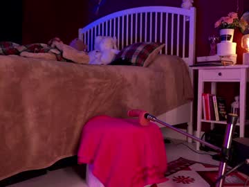 girl
        laurenbrite cam image #4496198