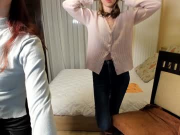 girl
        its_time4 cam image #4328356