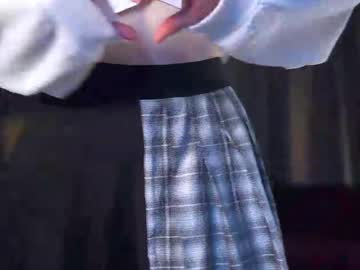 girl
        breckdeeks cam image #4330778