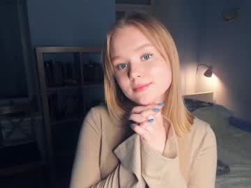girl
        sun_shiiine cam image #861178