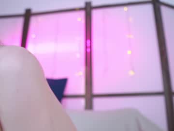 girl
        sapphirealice cam image #3328412