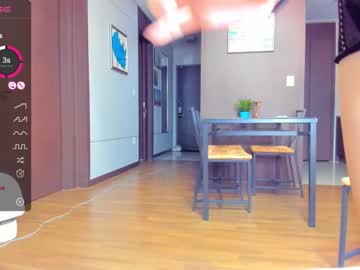girl
        lo_vely_su cam image #1672817