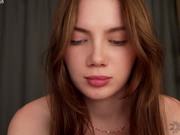 girl
        love_machine_ cam image #3130311