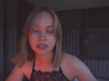 girl
        bibi_it_is cam image #2151451