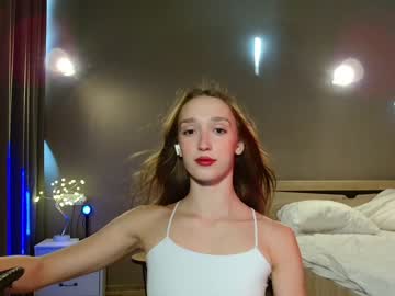 girl
        _meganmeow_ cam image #1608666